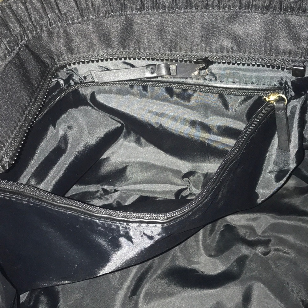 Victoria’s Secret tote